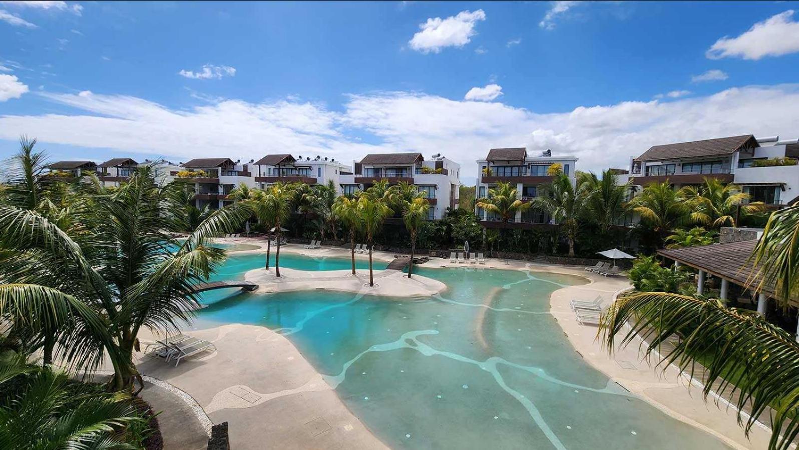 Appartement Le Dauphin Du Lagon Bleu - Plages De Mont Choisy Et De Trou Aux Biches Grand Baie Exterior photo