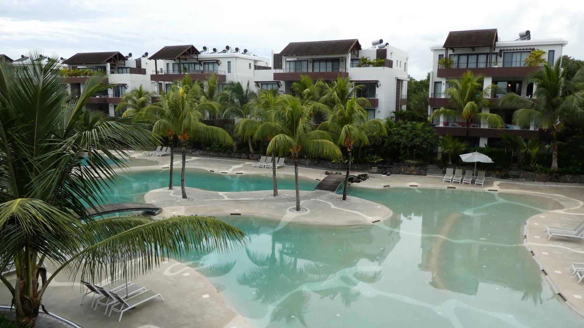 Appartement Le Dauphin Du Lagon Bleu - Plages De Mont Choisy Et De Trou Aux Biches Grand Baie Exterior photo